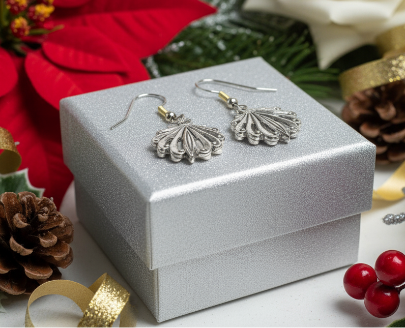 Attractrive Shell Drop Earrings