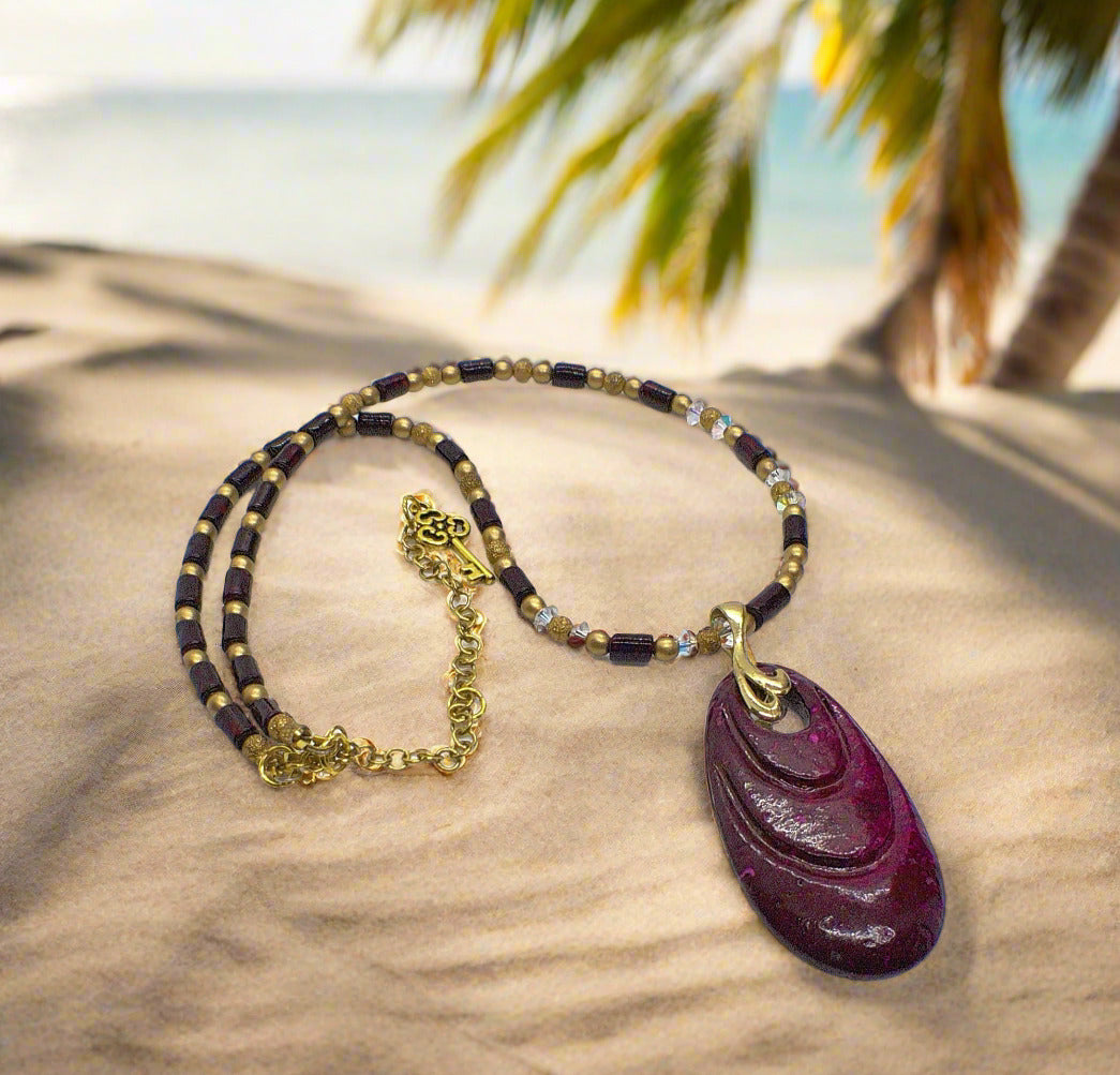 https://www.artistryjewelry.net/products/fossil-and-chain