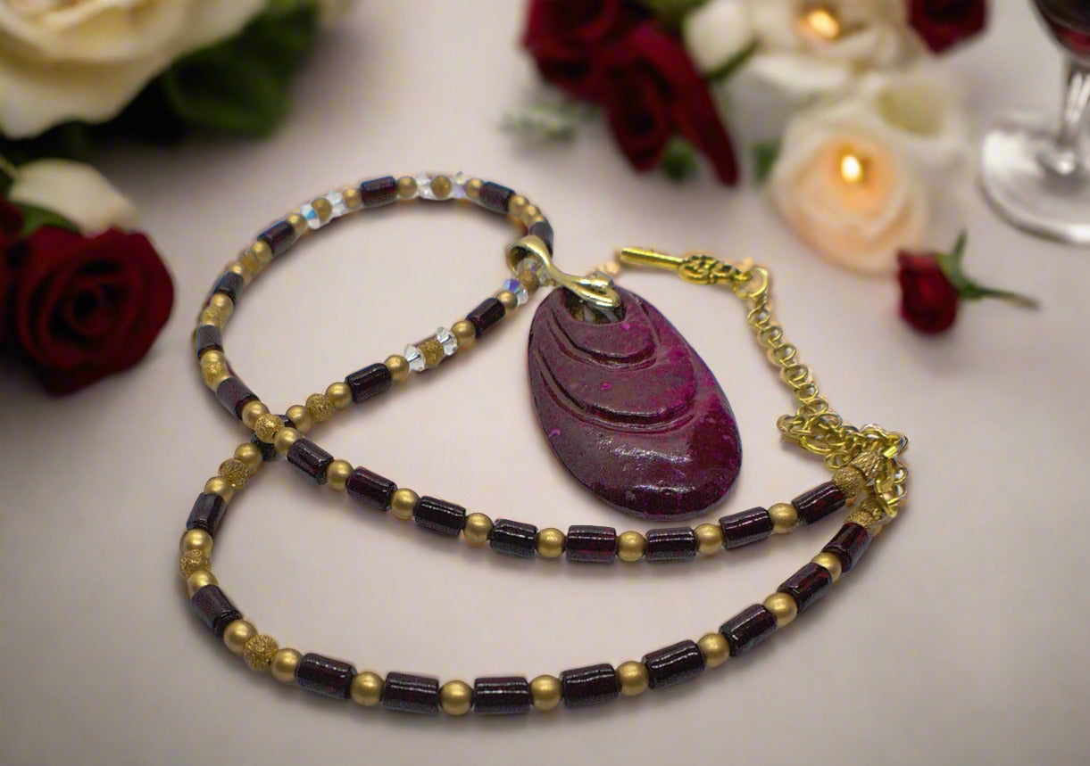 https://www.artistryjewelry.net/products/fossil-and-chain