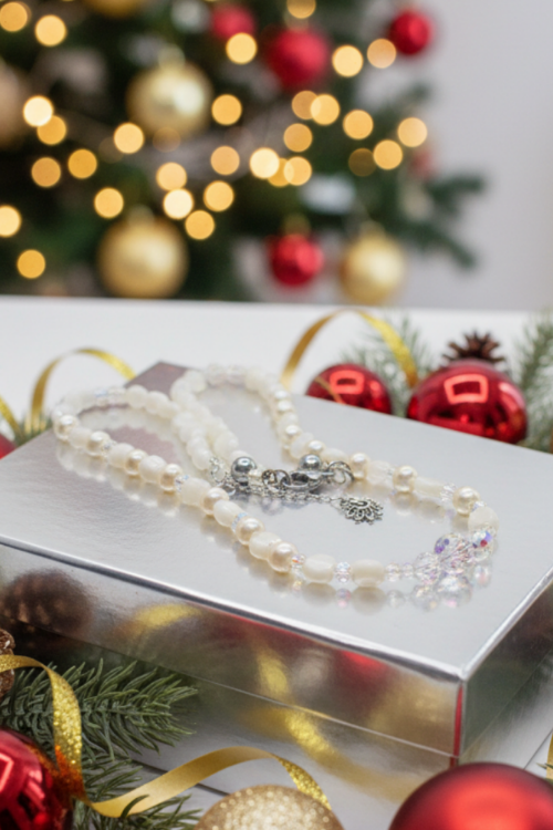 Elegant Mother of Pearl and Crystal Necklace