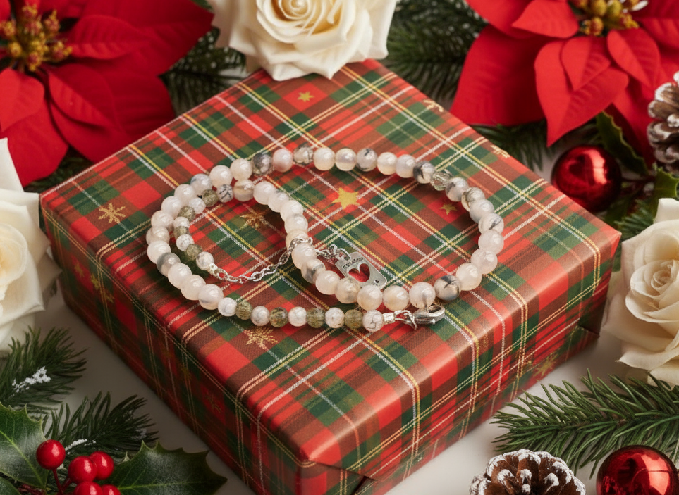 Captivating Black Dragon Vein Agate and Crystal Necklace