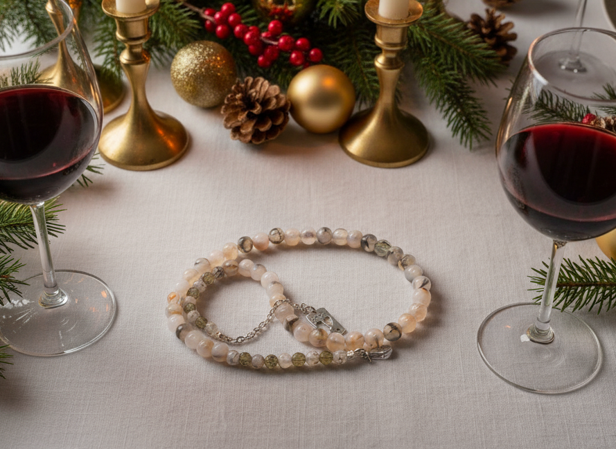 Captivating Black Dragon Vein Agate and Crystal Necklace