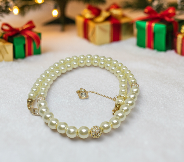 Captivating Ivory and Cubic Zirconia Necklace