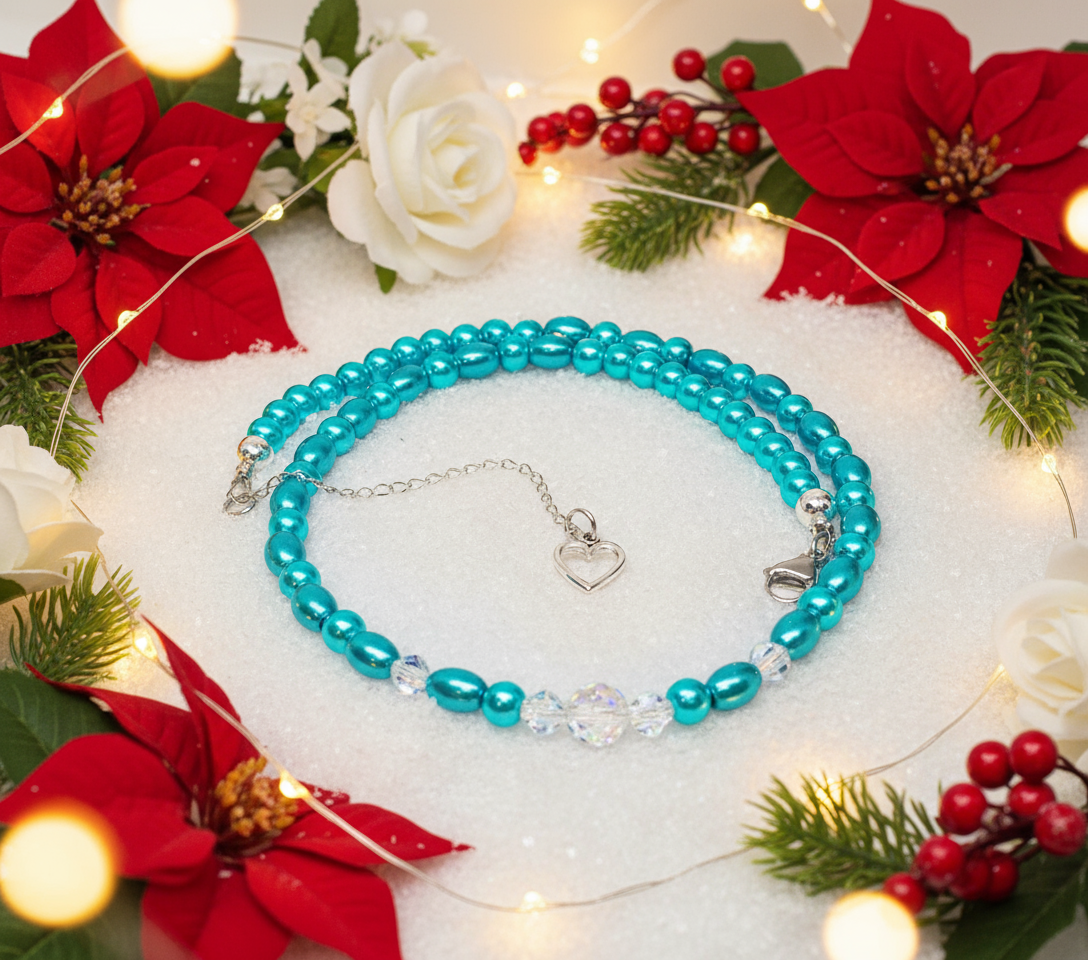 Gorgeous Turquoise, Crystal and Silver Necklace