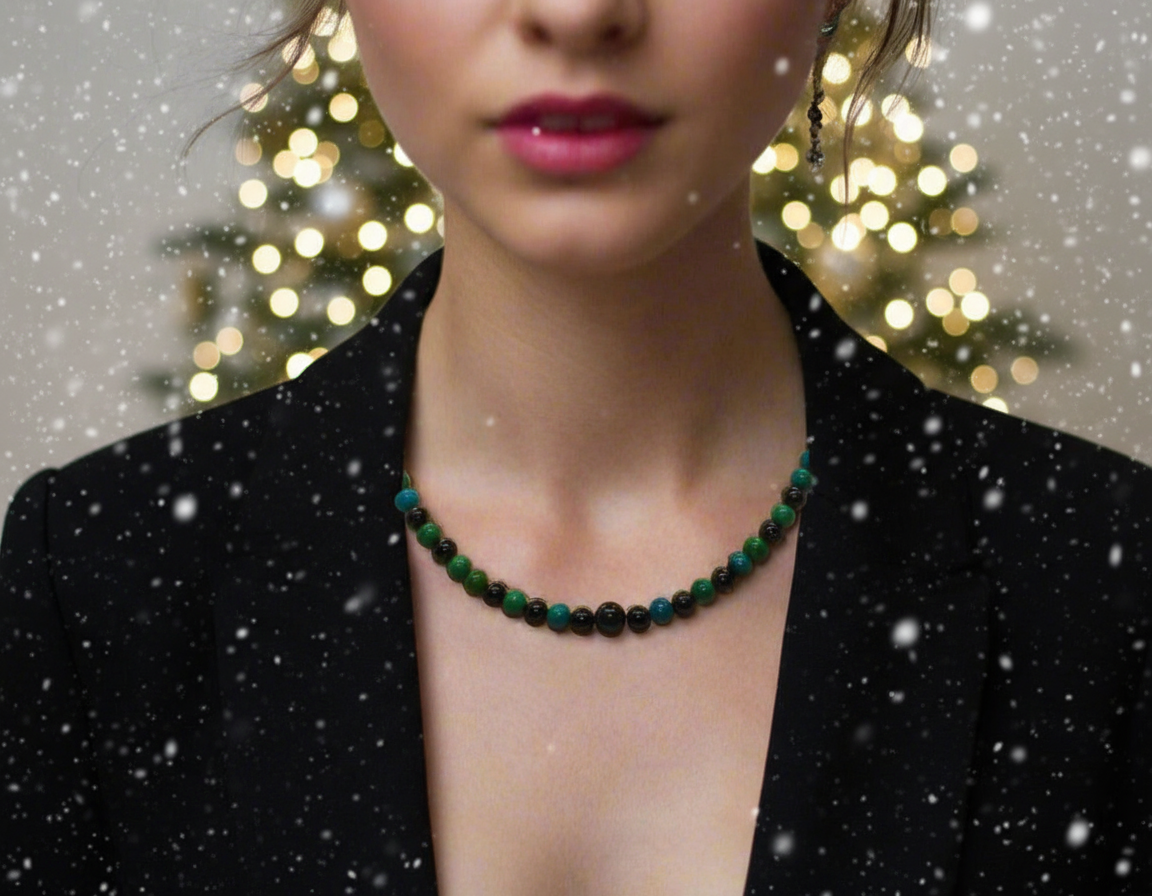 Stunning Black Onyx and Chrysocolla beads Necklace