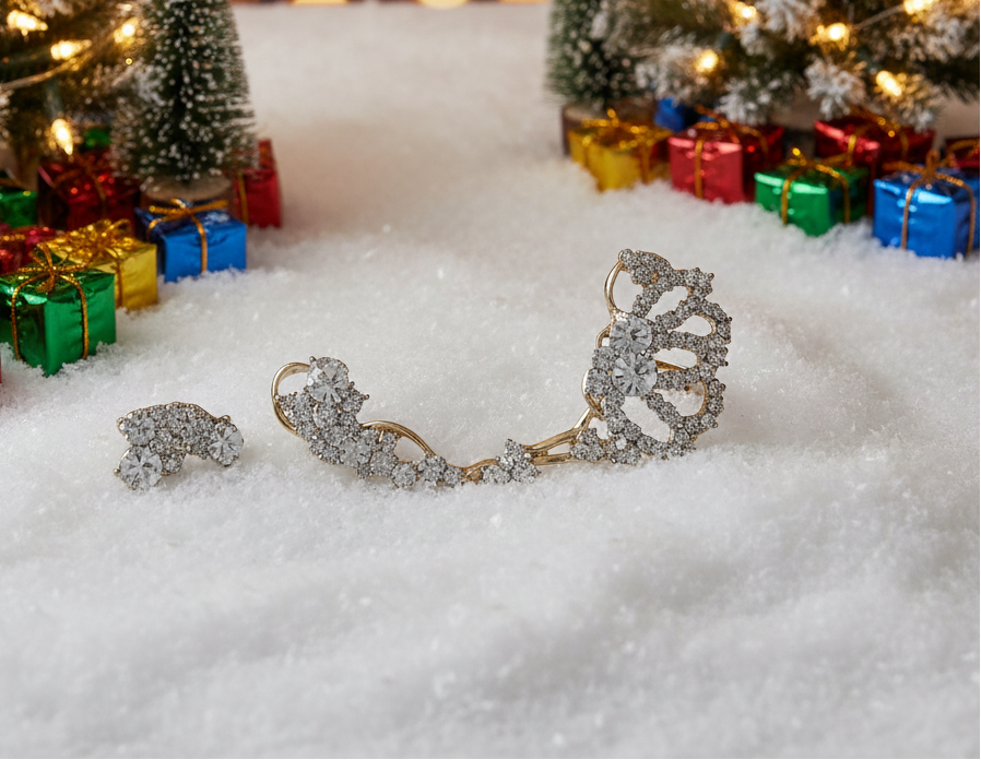 Shimmering Beautiful Ear Cuff