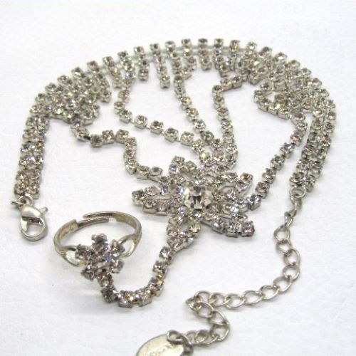 Fabulous Rhinestones for the Wrist and Finger Bracelet