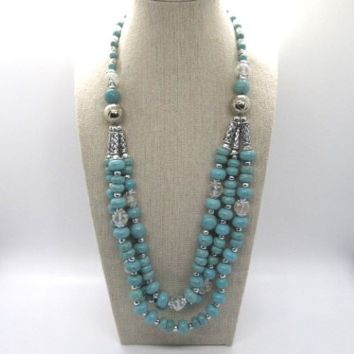 Gorgeous Turquoise and Silver Necklace Set