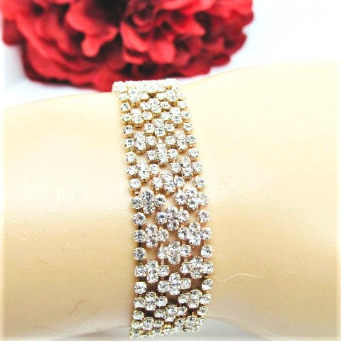 https://www.artistryjewelry.net/products/formal-rhinestone-slide-bracelet