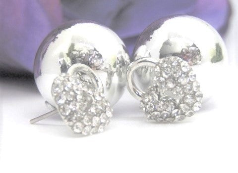 https://www.artistryjewelry.net/products/heart-shaped-double-sided-earrings