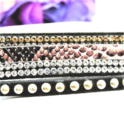 https://www.artistryjewelry.net/products/unique-multi-strand-bracelet