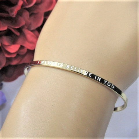 https://www.artistryjewelry.net/products/i-always-believe-in-you-bracelet