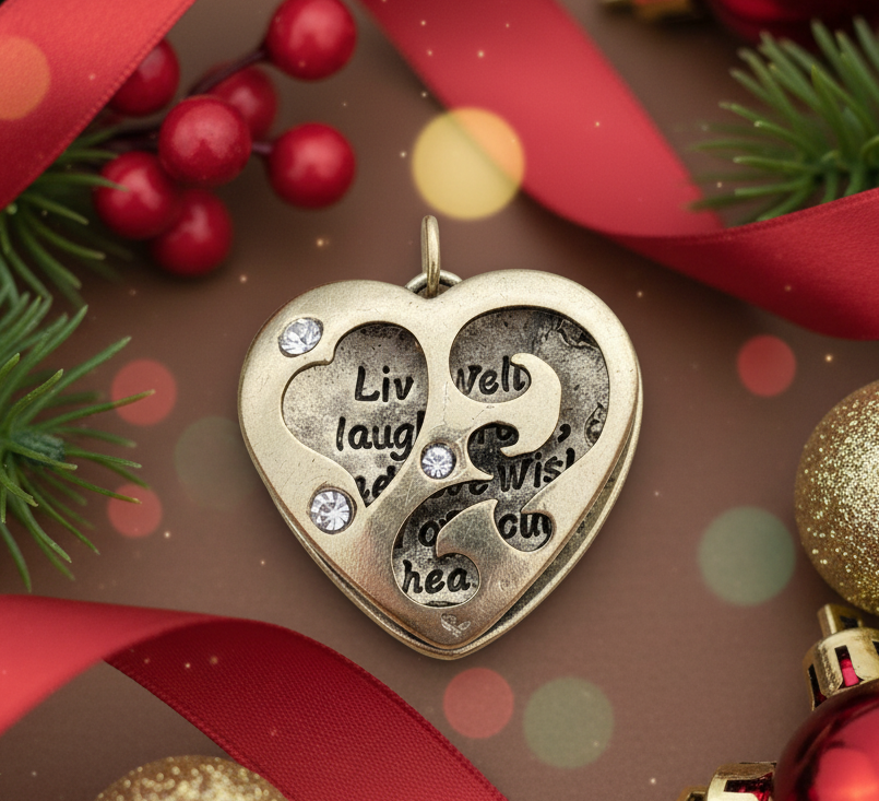 Heart and Rhinestone Necklace Set