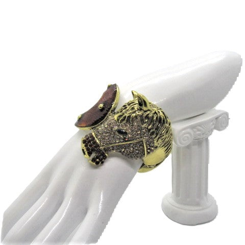 https://www.artistryjewelry.net/products/western-bangle