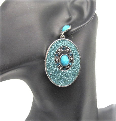 https://www.artistryjewelry.net/products/teal-earrings