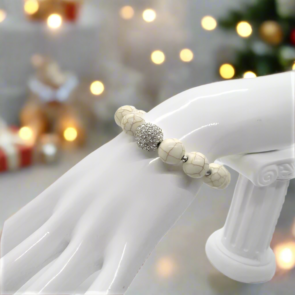 https://www.artistryjewelry.net/products/lovely-semi-precious-stone-bracelet