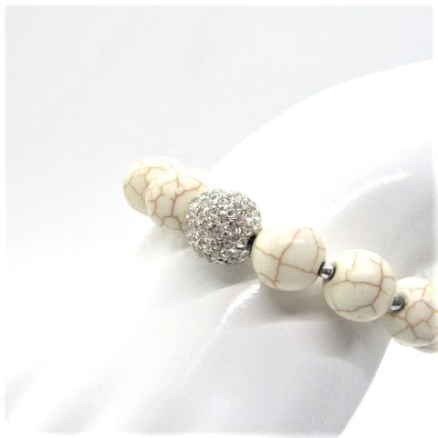 https://www.artistryjewelry.net/products/lovely-semi-precious-stone-bracelet