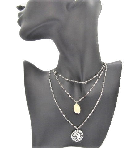 https://www.artistryjewelry.net/products/silver-shell-multilayer-necklace