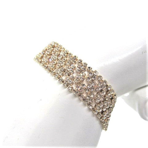 https://www.artistryjewelry.net/products/formal-rhinestone-slide-bracelet