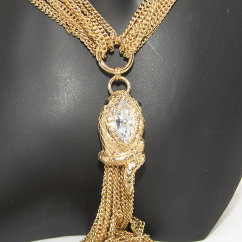 https://www.artistryjewelry.net/products/snake-head-necklace