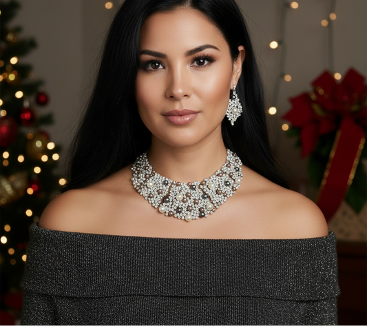 Gorgeous Pearls and Rhinestones Necklace Set