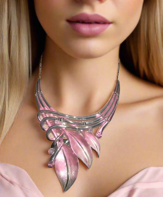 Rhinestones and Leaves Necklace Set