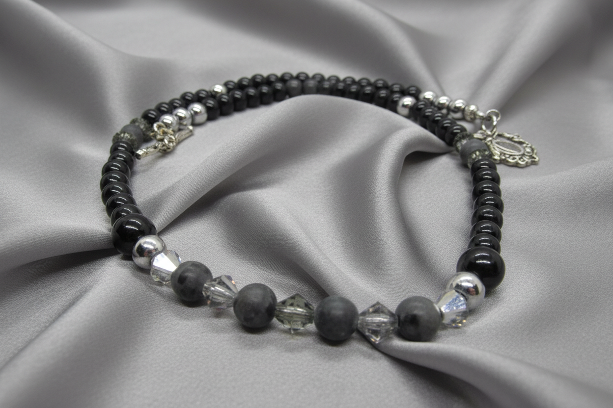 Fabulous Black & Gray Labrador, Black  Onyx and Black Diamond Crystals,_A Beaded Necklace