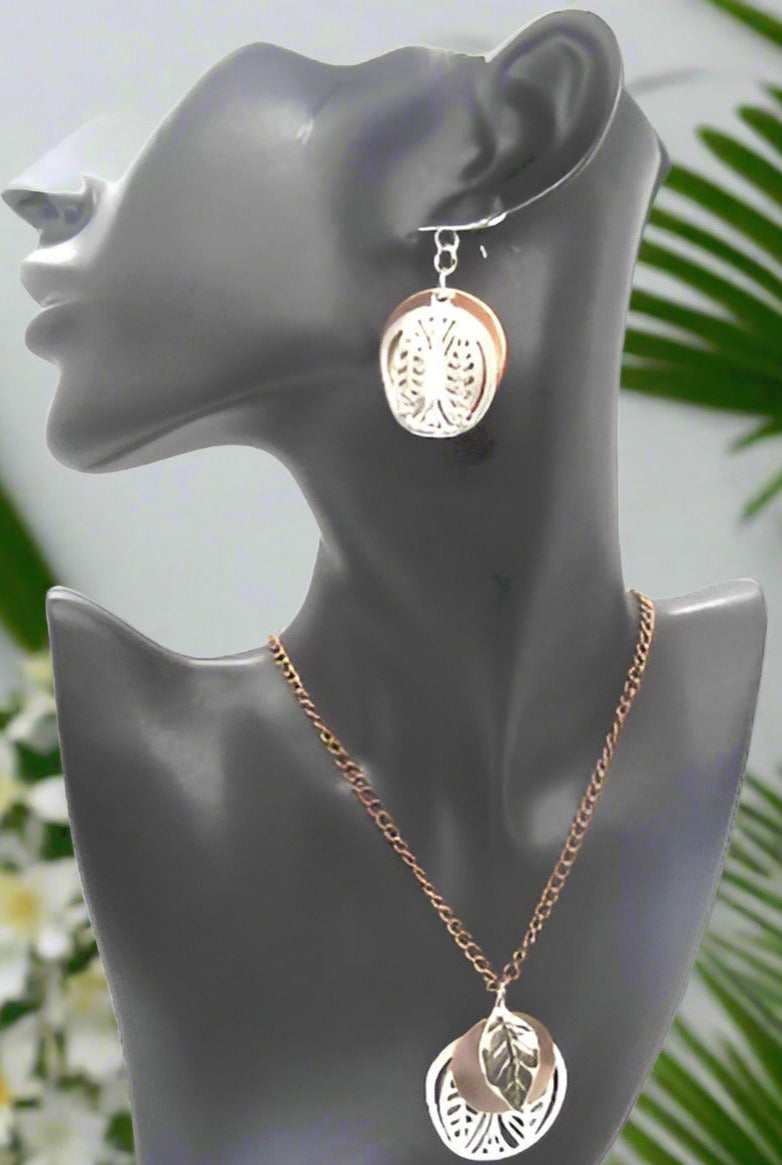 https://www.artistryjewelry.net/products/charming-copper-leaves-necklace-set