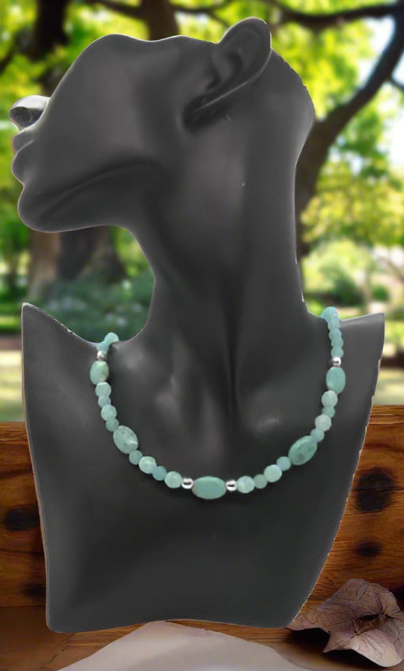 https://www.artistryjewelry.net/products/beautiful-green-goddess-a-matinee-necklace