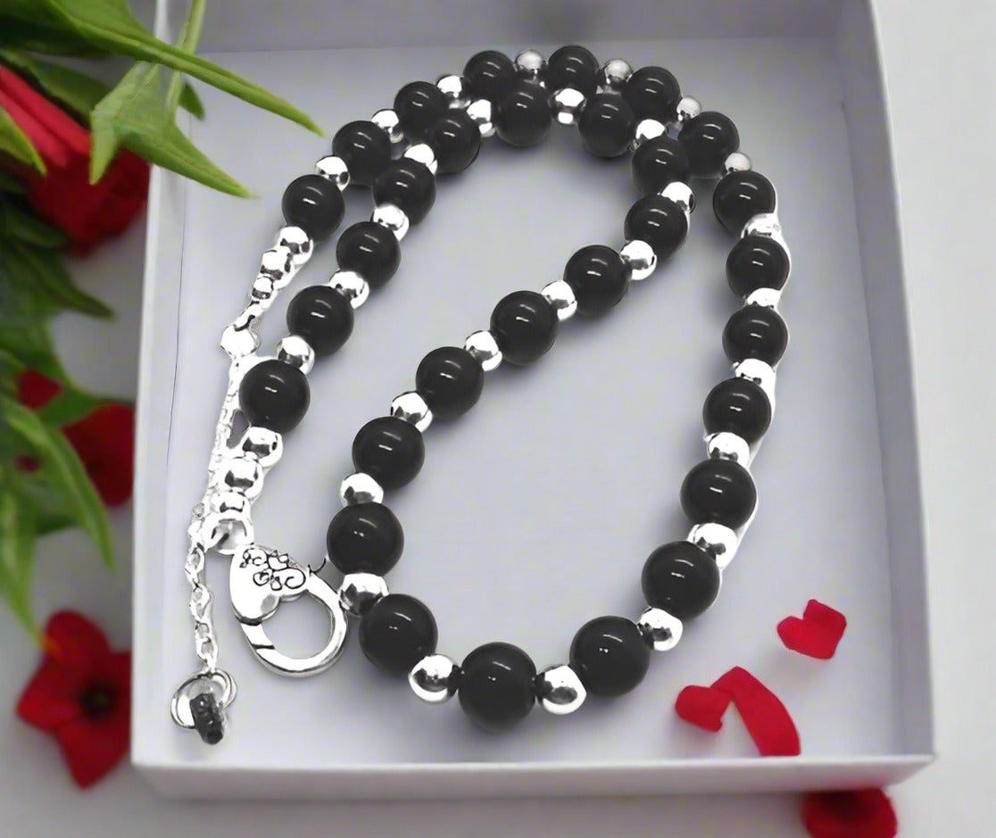 https://www.artistryjewelry.net/products/charming-colors-of-fall-necklace-set