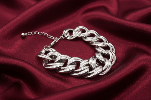 Exciting Chunky Silver Chain Bracelet