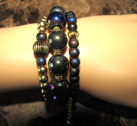 https://www.artistryjewelry.net/products/amazing-purple-dreams-bracelet