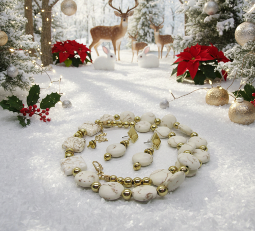 Enticing White Magnesite and Gold Beaded Necklace Set