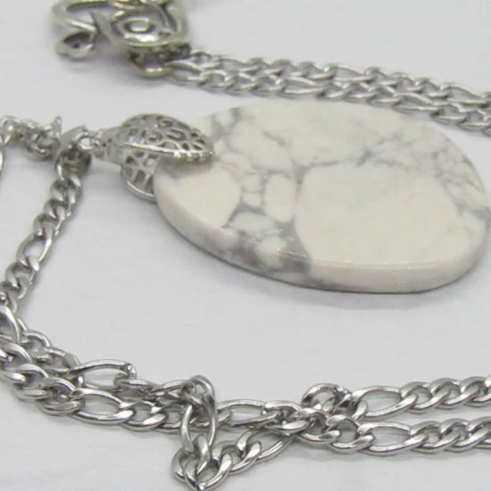 https://www.artistryjewelry.net/products/lovely-figaro-howlite-chain-necklace