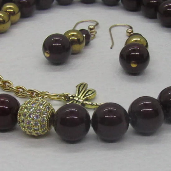https://www.artistryjewelry.net/products/beautiful-brown-pearls-necklace-set