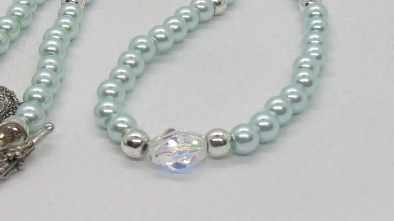 Go To: https://www.artistryjewelry.net/products/copy-of-beautiful-green-goddess-a-princess-necklace