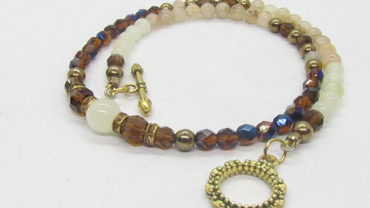 https://www.artistryjewelry.net/products/copy-of-beautiuful-italian-queen-2-a-necklace