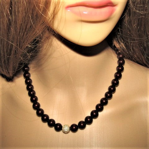 https://www.artistryjewelry.net/products/beautiful-brown-pearls-necklace-set